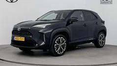 Zwart Gebruikt 2022 Toyota Yaris Cross Executive SUV | € 27.445 (Eerlijke prijs)