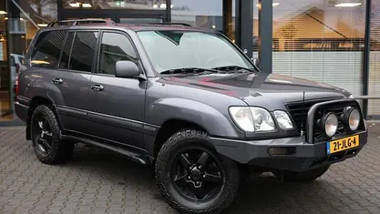 Grijs Gebruikt 2006 Toyota Land Cruiser Executive SUV | € 14.995 (Super prijs)