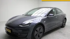 Gebruikt 2019 Tesla Model 3 Standard Range Sedan | € 21.999 (Eerlijke prijs)