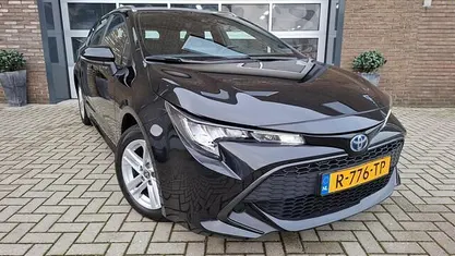 Zwart Occasion 2022 Toyota Corolla Active Stationwagen | € 21.950 (Eerlijke prijs)
