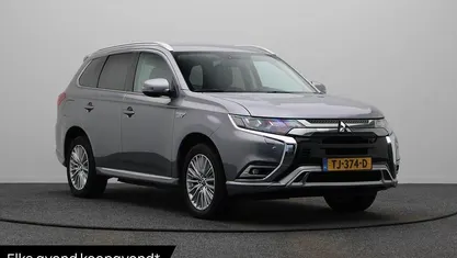 Occasion 2018 Mitsubishi Outlander P-HEV Intense SUV | € 20.940 (Eerlijke prijs)