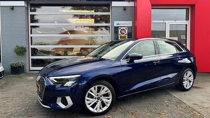 Occasion Audi A3 Sportback Business 110 PK (80 kW) 2021 Blauw Hatchback