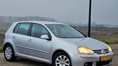 Grijs Gebruikt 2005 VW Golf IV Hatchback | € 2.750 (Eerlijke prijs)