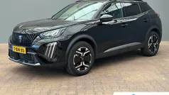 Zwart Gebruikt 2023 Peugeot e-2008 Allure SUV | € 24.095 (Goede deal)