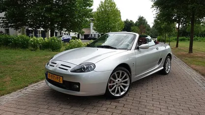 Grijs Occasion 2023 MG 1600 Cabriolet | € 12.450