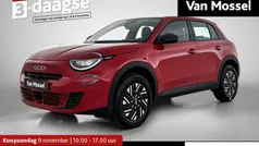 Rood Nieuw 2025 Fiat 600 Urban SUV | € 26.990 (Super prijs)