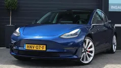 Blauw Gebruikt 2019 Tesla Model 3 Performance Sedan | € 22.495 (Eerlijke prijs)