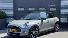 Gebruikt 2019 Mini Cooper Chili Hatchback | € 15.400 (Super prijs)
