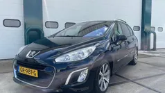 Zwart, metallic lak Gebruikt 2013 Peugeot 308 Stationwagen | € 5.925 (Eerlijke prijs)