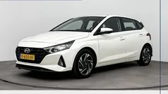 Wit Gebruikt 2024 Hyundai i20 Comfort Hatchback | € 19.400 (Eerlijke prijs)