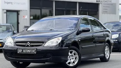 Zwart Gebruikt 2002 Citroën C5 Exclusive Hatchback | € 1.799 (Eerlijke prijs)