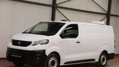 Wit Gebruikt 2023 Peugeot e-Expert Van | € 31.900 (Eerlijke prijs)