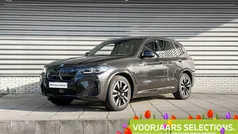 Grijs Gebruikt 2024 BMW iX3 Executive SUV | € 52.900 (Goede deal)