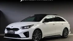Wit Gebruikt 2020 Kia ProCeed Hatchback | € 23.395 (Goede deal)