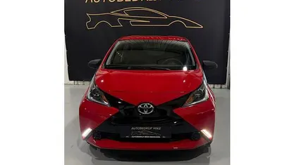 Occasion Toyota Aygo 69 PK (50 kW) 2017 Rood Hatchback