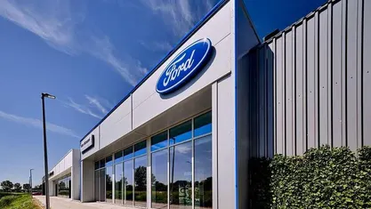 Occasion 2025 Ford Explorer Extended Range SUV | € 39.845 (Eerlijke prijs)