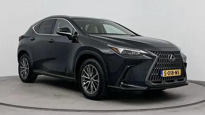 Occasion 2022 Lexus NX450h+ Launch Edition SUV | € 49.999 (Eerlijke prijs)