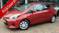 Gebruikt 2014 Toyota Yaris Hybrid Hatchback | € 12.900 (Eerlijke prijs)