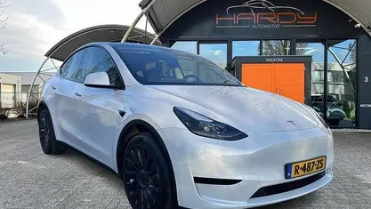 Occasion 2022 Tesla Model Y RWD SUV | € 31.280 (Eerlijke prijs)