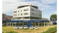 Zwart Gebruikt 2020 Peugeot 208 Active Hatchback | € 14.440 (Eerlijke prijs)