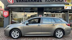 Gebruikt 2022 Toyota Corolla Business Edition Stationwagen | € 21.950 (Goede deal)