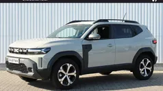 Gebruikt 2025 Dacia Duster Journey SUV | € 35.995 (Eerlijke prijs)