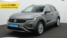 Gebruikt 2024 VW T-Roc Edition SUV | € 33.950 (Eerlijke prijs)