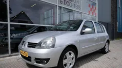 Grijs Gebruikt 2008 Renault Clio II Campus Hatchback | € 1.995 (Goede deal)