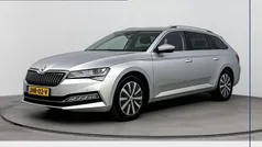 Gebruikt 2024 Skoda Superb Business Line Stationwagen | € 33.900 (Eerlijke prijs)