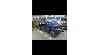 Blauw Occasion 2001 Toyota Yaris Hatchback | € 1.700 (Goede deal)