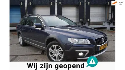 Blauw Gebruikt 2015 Volvo XC70 Summum Stationwagen | € 12.495 (Eerlijke prijs)