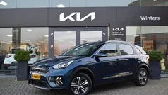 Blauw (metallic) Gebruikt 2020 Kia Niro SUV | € 21.885 (Eerlijke prijs)