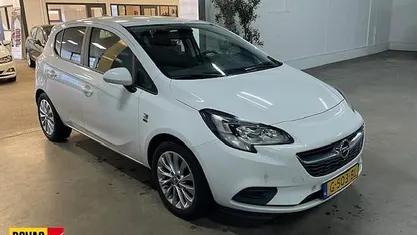 Wit Occasion 2019 Opel Corsa Hatchback | € 9.400 (Goede deal)