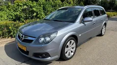 Grijs Gebruikt 2008 Opel Vectra Stationwagen | € 2.199 (Eerlijke prijs)