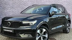 Zwart Gebruikt 2024 Volvo XC40 Plus SUV | € 42.899 (Eerlijke prijs)
