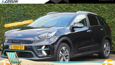 Blauw Gebruikt 2021 Kia e-Niro 4 SUV | € 25.430 (Super prijs)