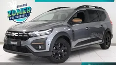 Grijs Gebruikt 2024 Dacia Jogger Extreme MPV | € 29.195 (Eerlijke prijs)