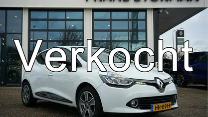 Wit Gebruikt 2015 Renault Clio IV Night&Day Hatchback | € 8.450 (Eerlijke prijs)