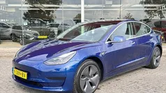 Blauw Gebruikt 2020 Tesla Model 3 Standard Range Sedan | € 21.890 (Eerlijke prijs)
