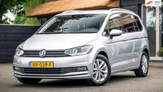 Grijs, metallic lak Gebruikt 2018 VW Touran Comfortline MPV | € 16.850 (Eerlijke prijs)