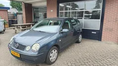 Blauw Gebruikt 2003 VW Polo Comfortline Hatchback | € 1.495 (Eerlijke prijs)