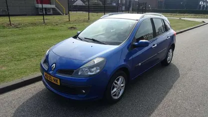 Occasion Renault Clio GrandTour Dynamique 101 PK (74 kW) 2008 Stationwagen