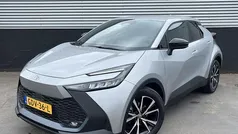 Gebruikt 2024 Toyota C-HR SUV | € 35.900 (Eerlijke prijs)