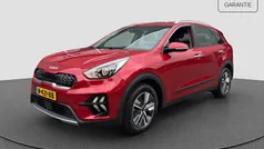 Rood Gebruikt 2021 Kia Niro SUV | € 22.740 (Goede deal)