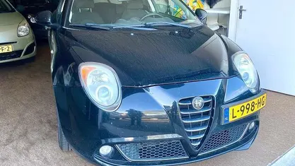 Zwart Gebruikt 2009 Alfa Romeo MiTo Progression Hatchback | € 3.899 (Eerlijke prijs)