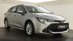 Zilver Gebruikt 2024 Toyota Corolla Hybrid Active Stationwagen | € 27.899 (Eerlijke prijs)