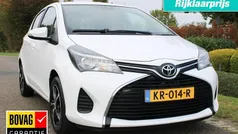 Gebruikt 2016 Toyota Yaris Hatchback | € 8.900 (Eerlijke prijs)
