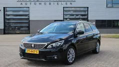 Zwart Gebruikt 2017 Peugeot 308 Premium Stationwagen | € 9.950 (Eerlijke prijs)