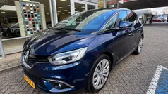 Gebruikt 2018 Renault Scénic IV Zen MPV | € 14.900 (Eerlijke prijs)