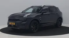 Zwart Gebruikt 2023 Lynk & Co 01 SUV | € 26.900 (Eerlijke prijs)